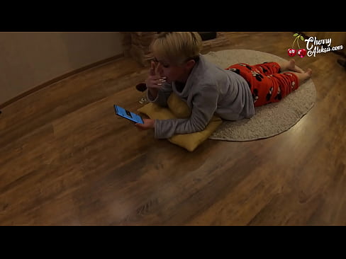 ❤️ Crazy Sarışın əmmə Böyük Sik əmzikli və onun üzərində sıçrayan - Anal Seks ❌ Porn video az.sexeey.ru