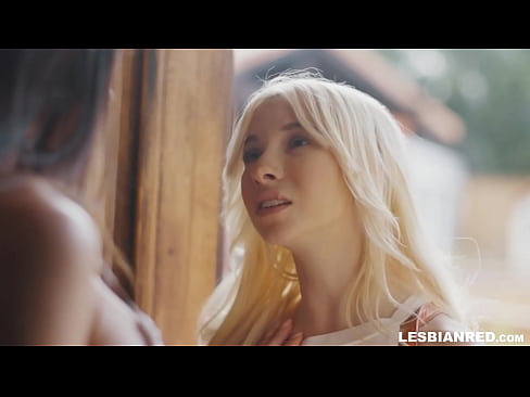 ❤️ Qız bir neçə ay sonra evə gəlir və sonda ögey anasının pişiyini yeyir ❌ Porn video az.sexeey.ru